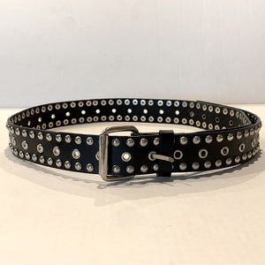 Grommet Black & Silver Belt for Dresses or Jeans women’s size Large